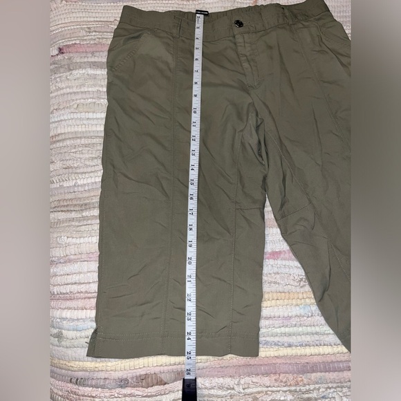 Columbia Women’s Omni-Shade Capris‎ Size 6 - Picture 5 of 9
